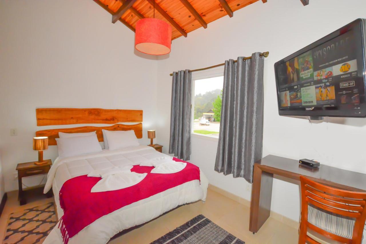 Maison Bleue Suites Monteverde Extérieur photo